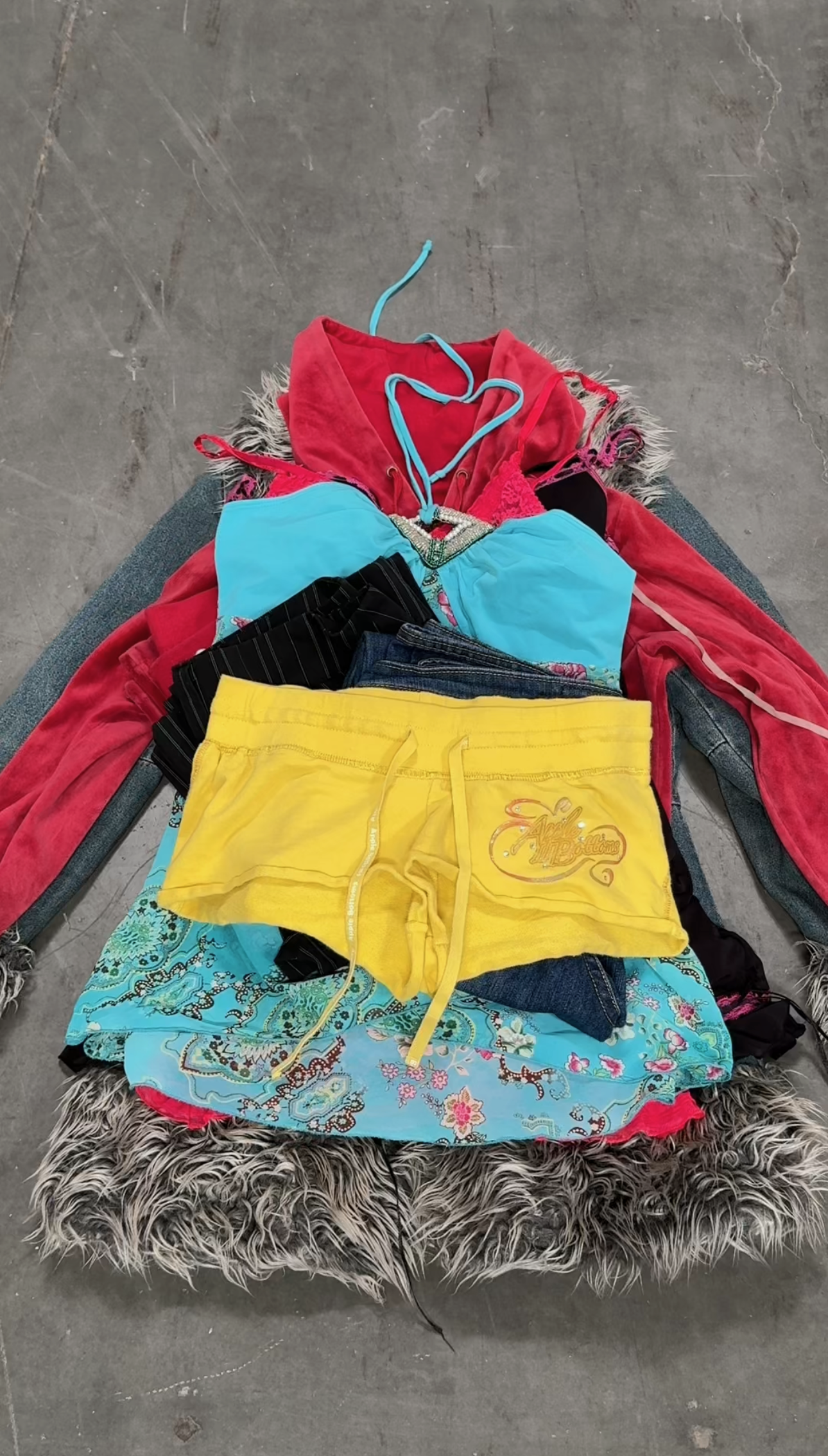 Women's Y2K 10pc Care Pack
